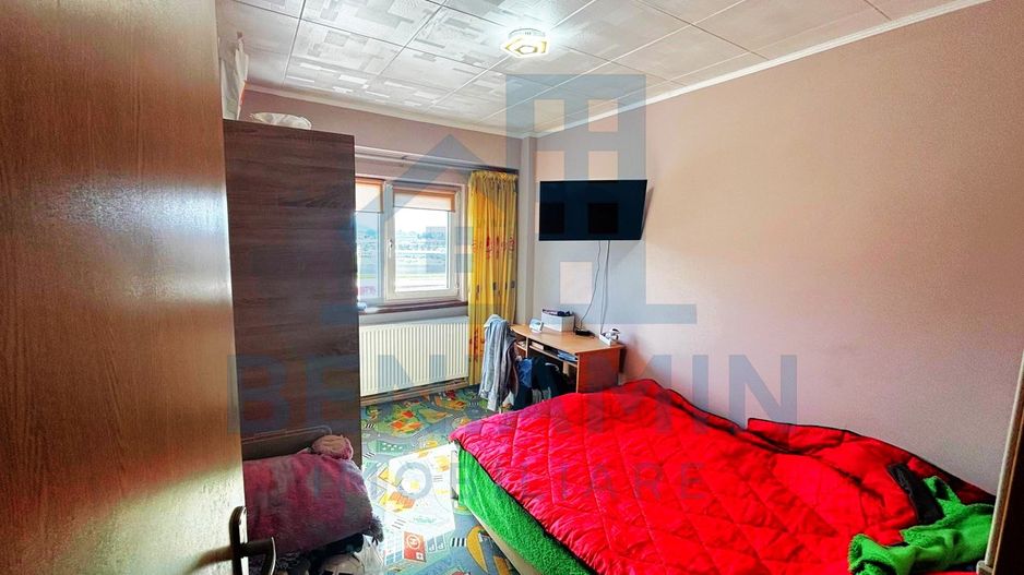 4-Camere-81mp-Utili-2-Balcoane-Lift-Mobilat-Utilat-Parcare-Triaj - Poză 7