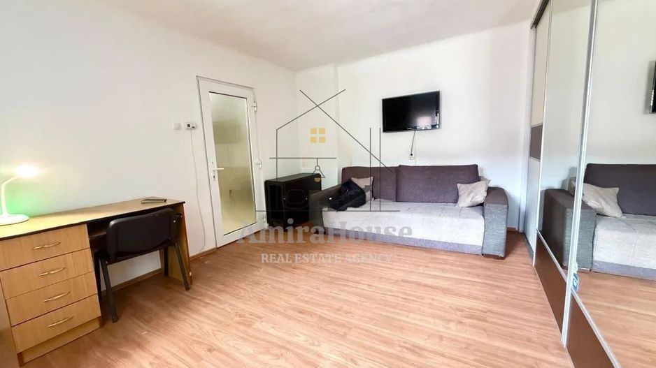 Apartament 1 camera, 32 mp, parcare in curtea interiara, str Bucuresti - Poză 4