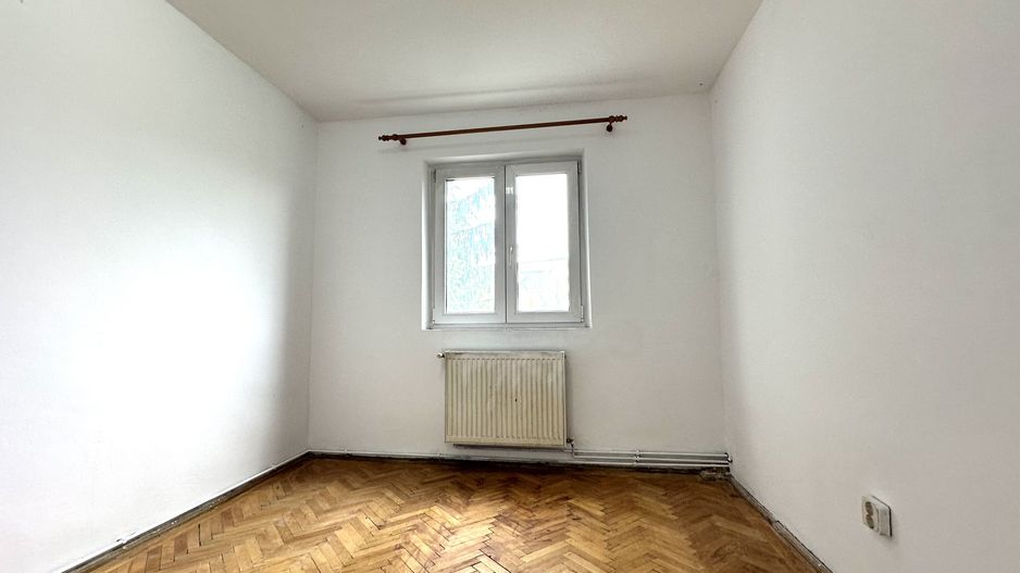 Apartament 3 camere de vânzare – zona Florilor, Str. Mimozei - Poză 7