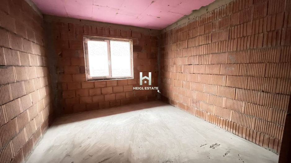Casa individuala cu 3 camere si gradina mare in Sacosu Turcesc - Poză 2
