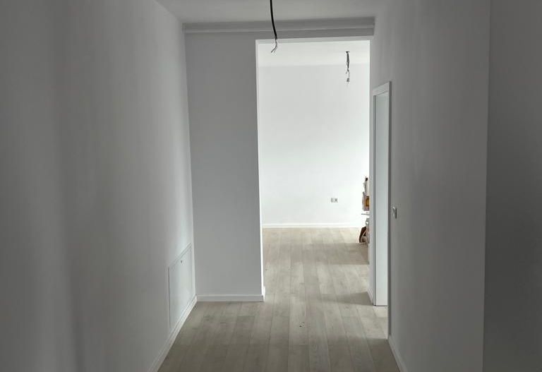 Apartament 2 camere cu curte proprie si loc de parcare - Poză 14