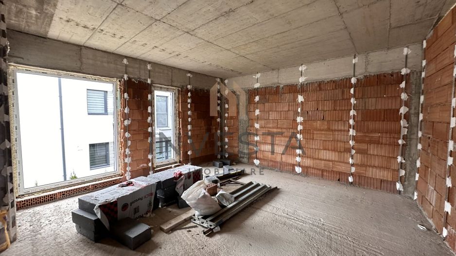 Imobil 7 camere zona Hasdeu -SemiCentral | Curte proprie si acces auto - Poză 8