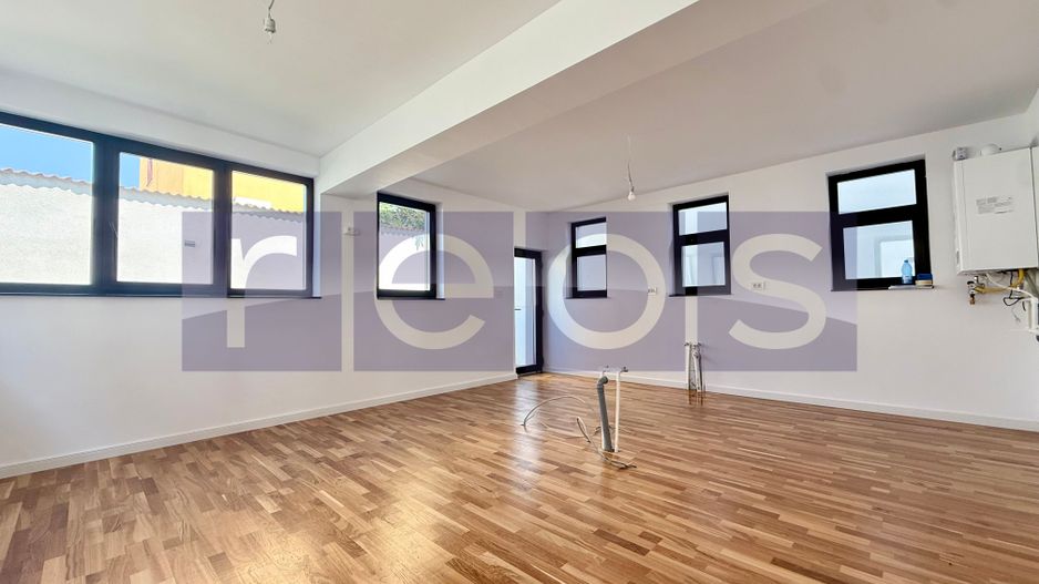 VÂNZARE VILĂ | ZONA OZANA | 5 CAMERE | ÎNCĂLZIRE ÎN PARDOSEALĂ - Poză 9