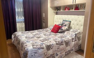 Apartament cu 3 camere zona mal - Poză 2