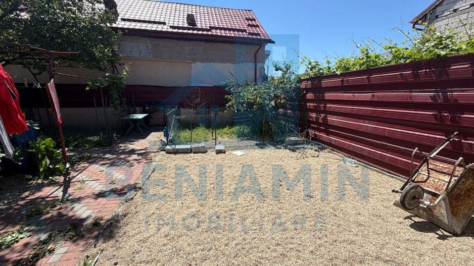 Casa pe parter in cartierul Romanesti - Poză 7
