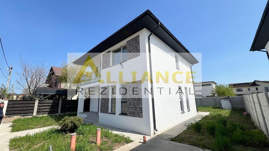 Vila Individuala - 5 camere-3 bai-Strada Miorita-500 M  de STV - Poză 3