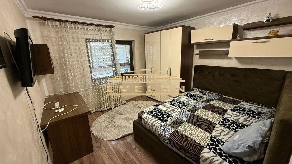 De vânzare apartament 2 camere, parter, zona Biserica Armeană - Poză 3