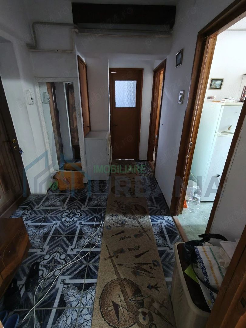 Apartament 2 camere, Pașcani, zona Piață Vale, etaj 2, bloc 1990, renovat recent - Poză 4