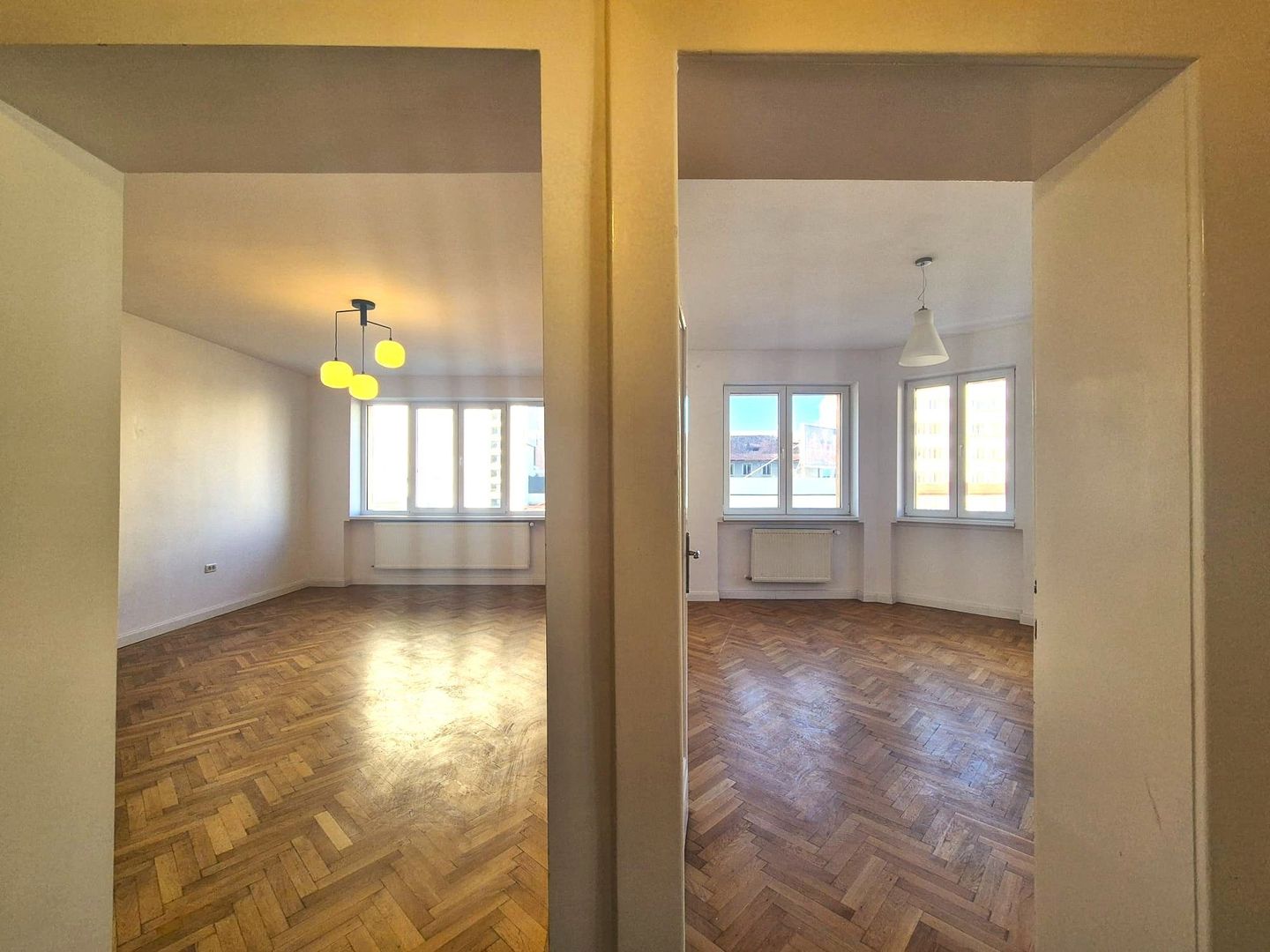 Exclusivitate - Zona Tribunalului , Sf. Constantin, spațiu stradal - Poză 1