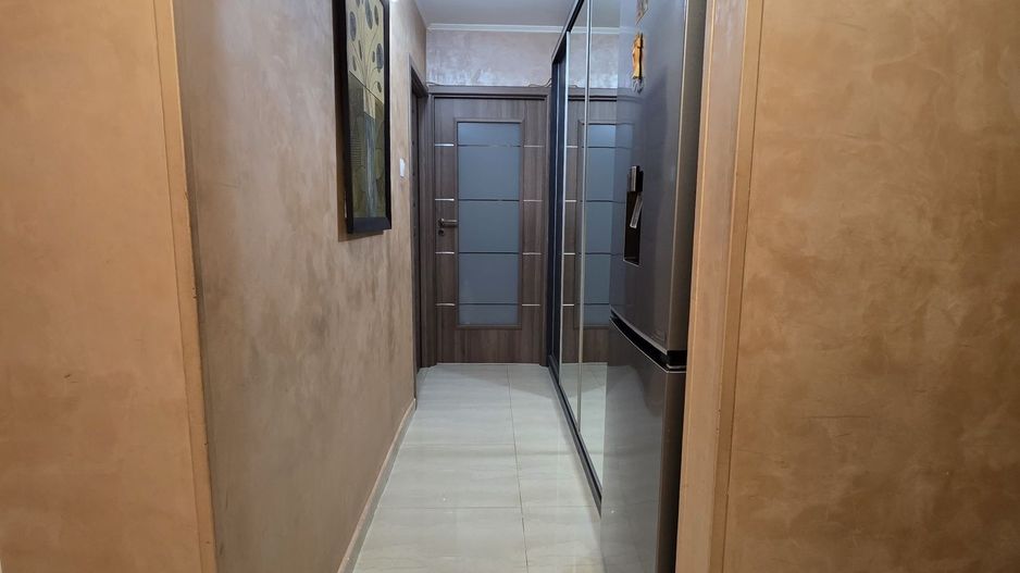 APARTAMENT 2 CAMERE COMPLET RENOVAT + BOXA / ZONA DRUMUL TABEREI - Poză 3