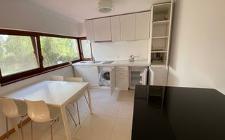 Apartament deosebit cu curte proprie si 2 locuri de parcare - Poză 8
