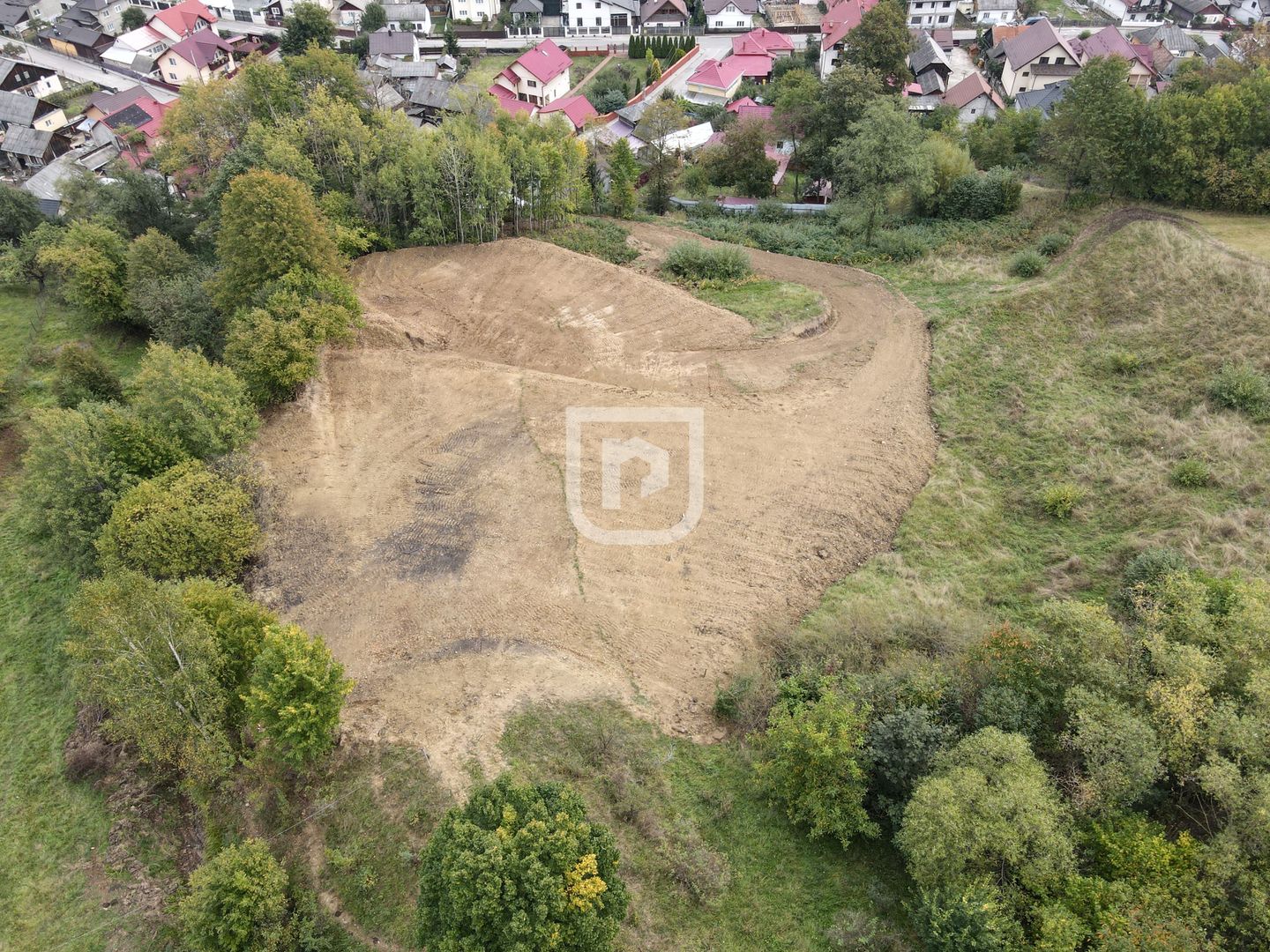 Teren intravilan 6.500mp central Gura Humorului - Poză 4