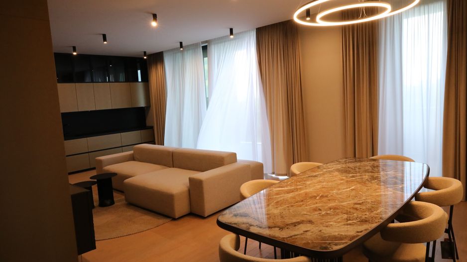 Rahmaninov Residence - Poză 3