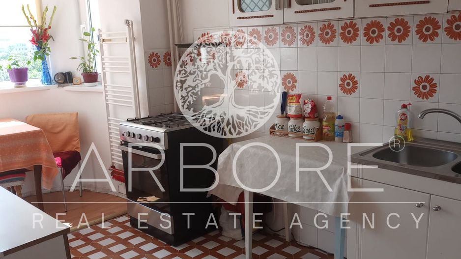 Inchiriere apatament 3 camere 2bai.zona Unirii, Rond Cosbuc,et.4din8 - Poză 9