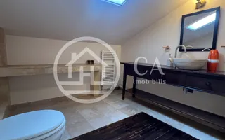 Casa cu 5 camere de vânzare in zona Centrala, Oradea - Poză 18
