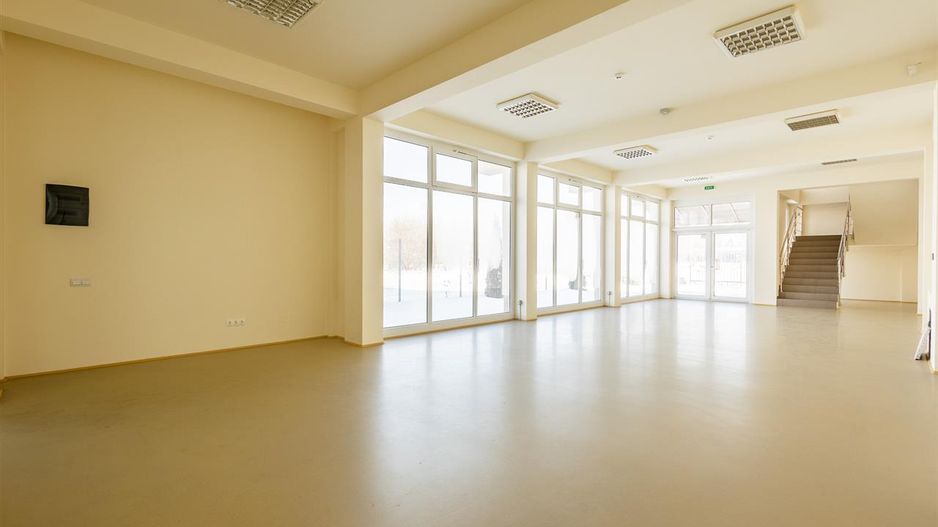 Spatiu comercial nou, componenta si dotari apreciabile, Calea Bucuresti, Brasov - Poză 20