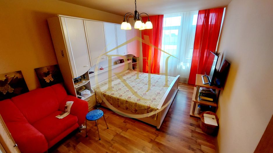 Oferim spre vanzare apartament cu 3 camere, aproape de Complex - Poză 10