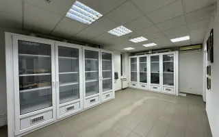 De Vânzare Clădire comercială cu depozit și parcare tiruri. 17 ari. - Poză 12