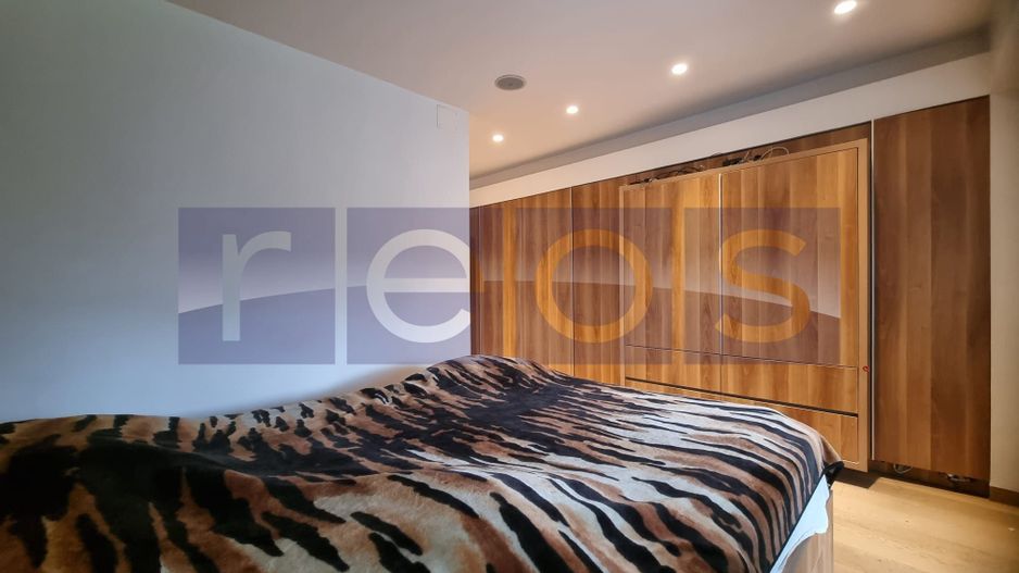 VANZARE 3 CAMERE SEMIDECOMANDAT - Mall Vitan - Poză 9