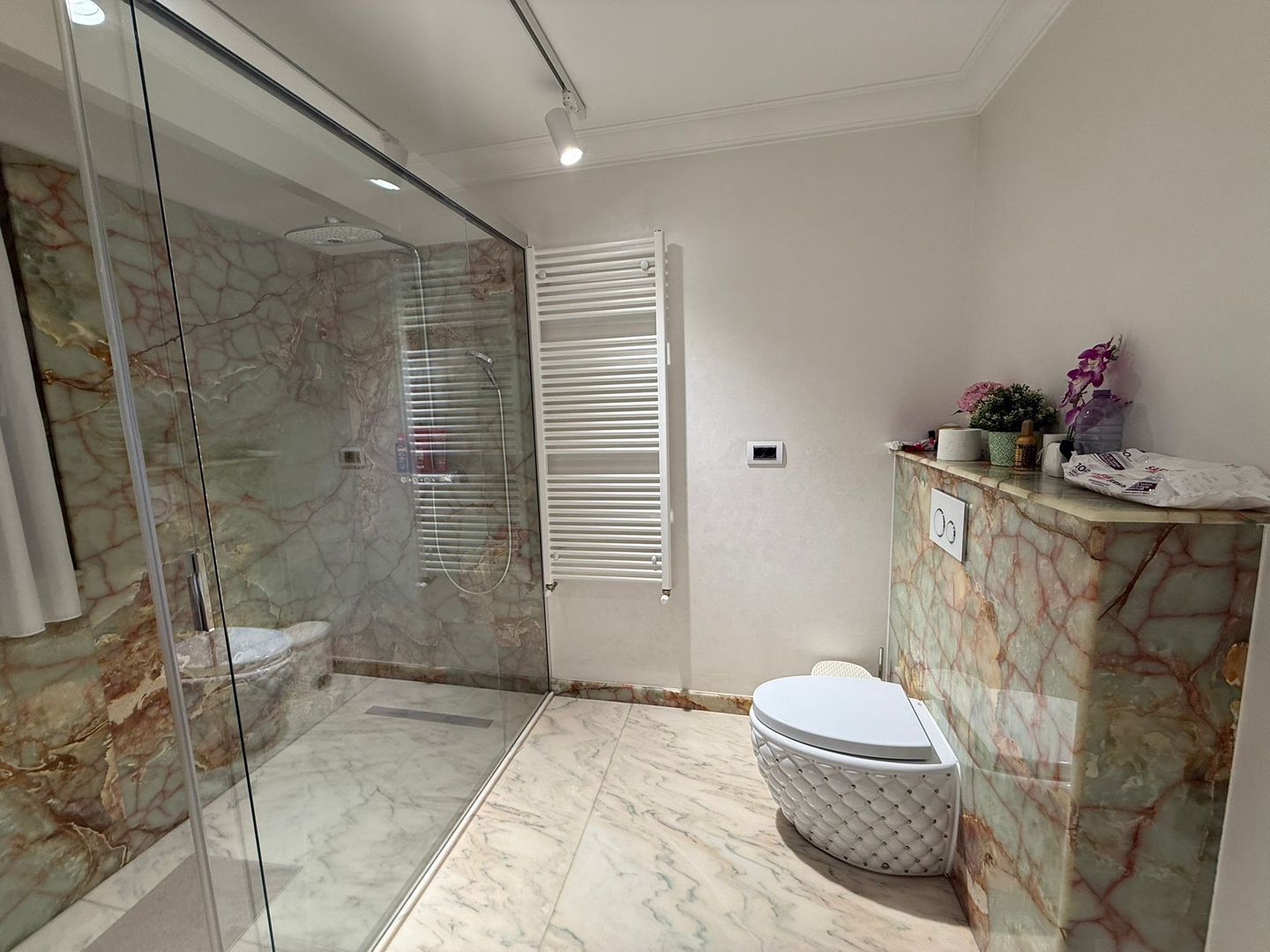 Apartament 3 Camere 150 mp + Terase | Mobilat si Utilat Premium - Poză 9