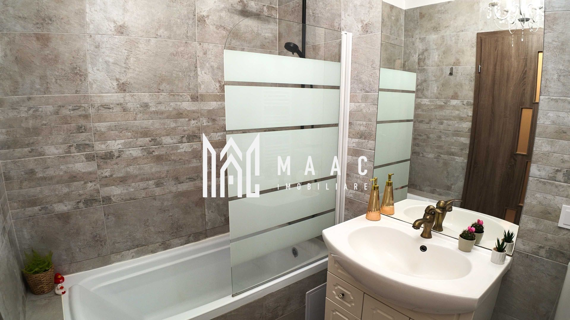 Apartament de vanzare Sibiu | 3 camere decomandat | Vest, 52 mp - Poză 8