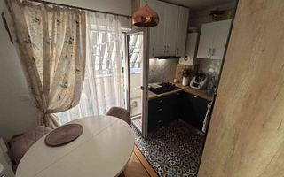 Apartament decomandat cu 3 cam, amenajat modern- 2 balcoane- etaj 2 - Poză 2