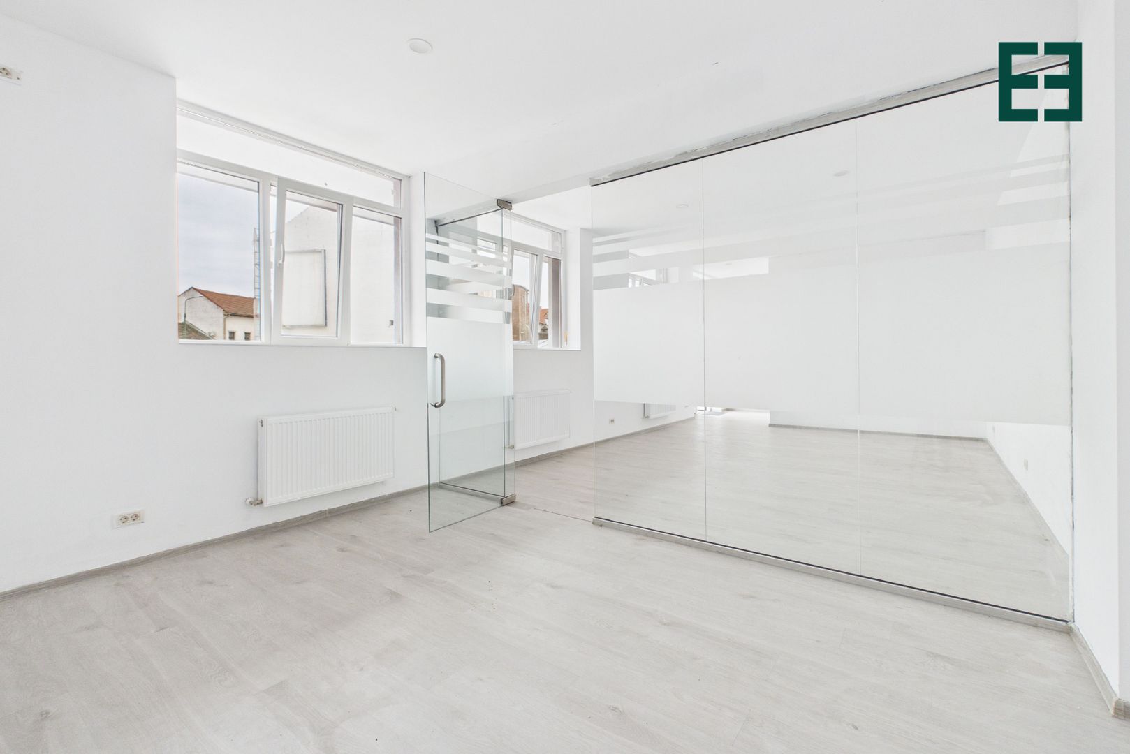 De închiriat - Spațiu birouri open space - Zonă Centrală  - Timișoara - Poză 6