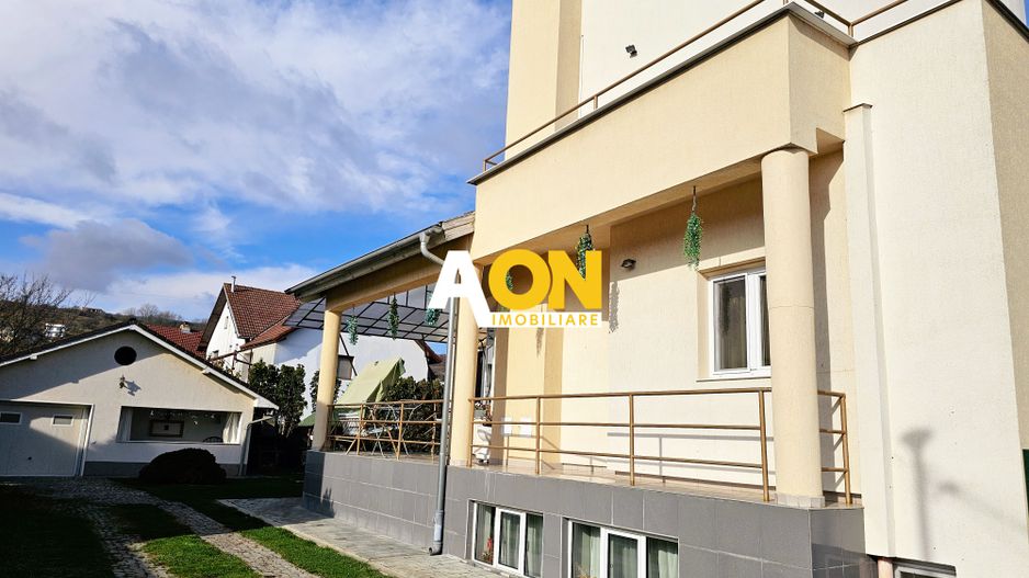 Casă de lux D+P+1, Cetate Alba Iulia, 616 mp, teren 937 mp, 2 garaje - Poză 2