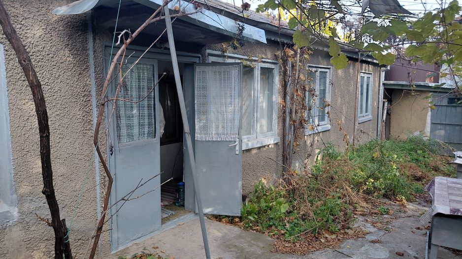 🏡 CASĂ DE VÂNZARE – ZONA PARC CFR, APROAPE DE PARCUL CAROL! - Poză 2