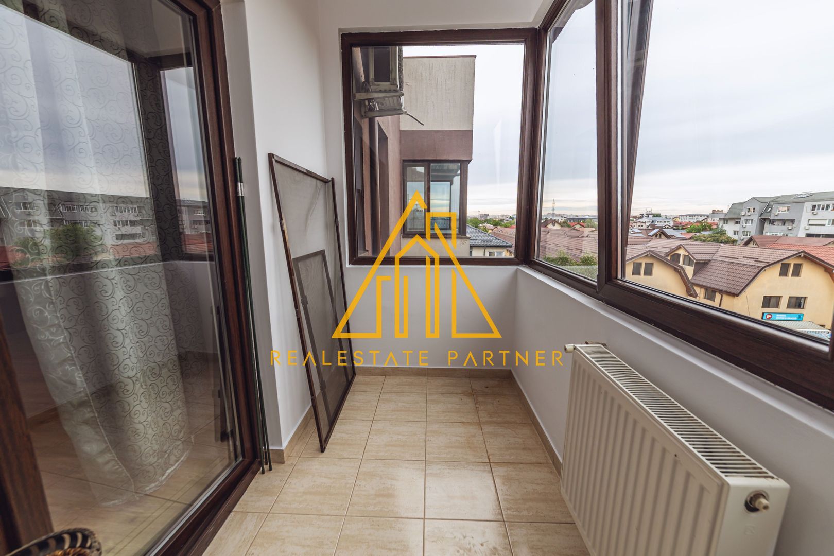Apartament luminos, completat de spații utile și confortul de care ai nevoie! - Poză 7