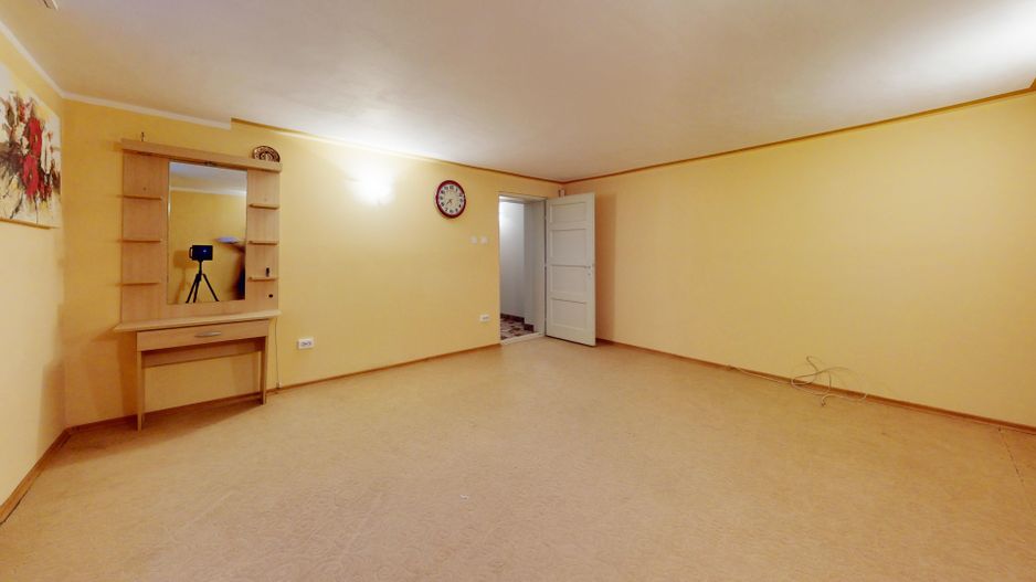 Vila cu suprafata de 360mp si teren 700mp-Racadau - Poză 20