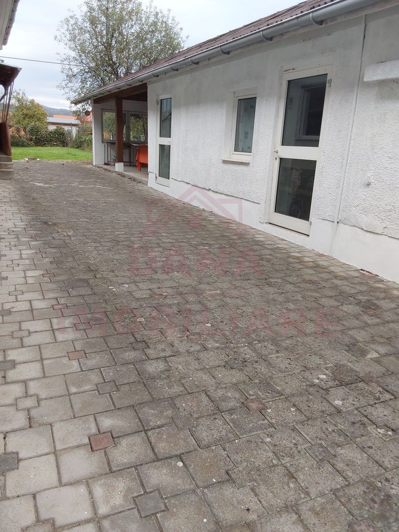 CASĂ P+E, 360 MP, 5 CAMERE\ OȚELU-ROȘU\ZONA GAI - Poză 19