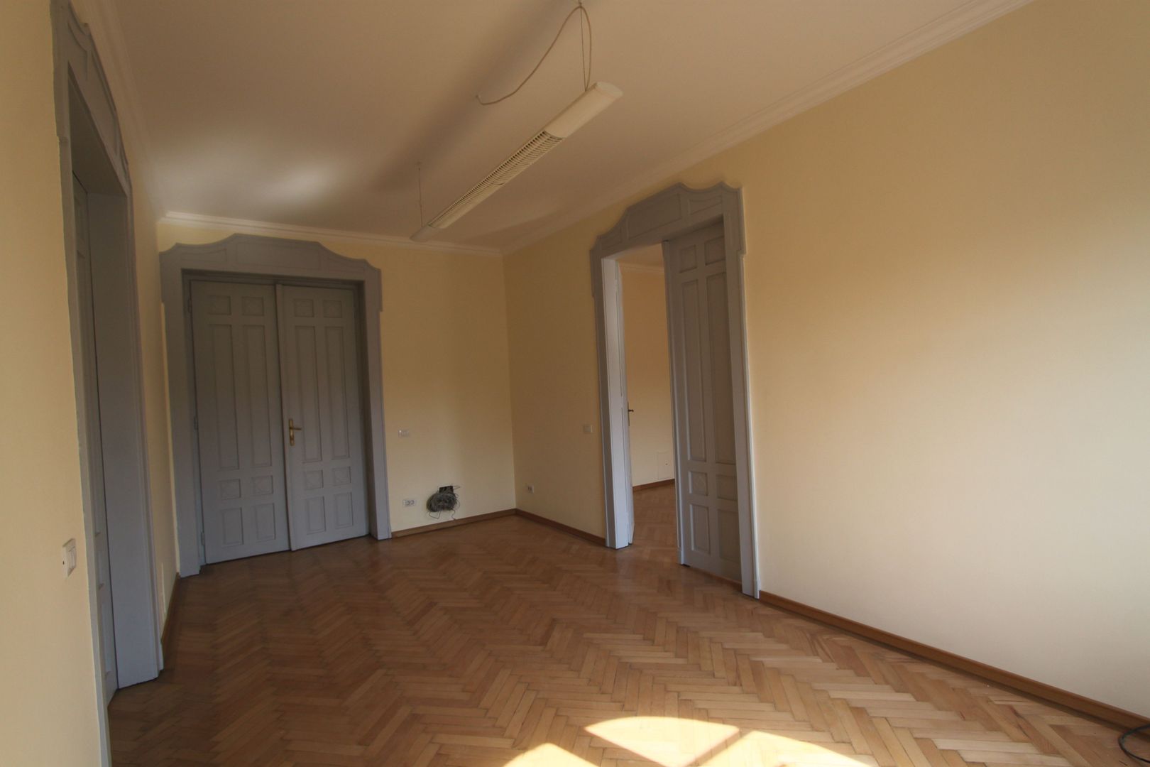 Birou ultracentral : 180 mp - Poză 32