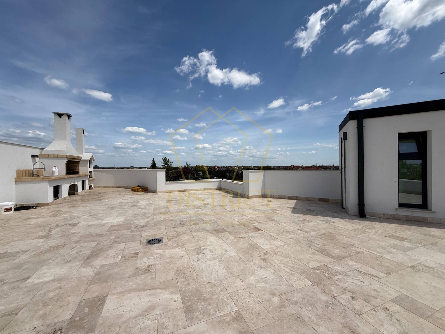 Casa individuală impresionant cu 4 camere si 5 bai | Mosnita Noua - Poză 9