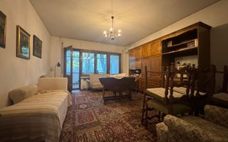 4 camere || Aviatorilor / Uruguay - Poză 1