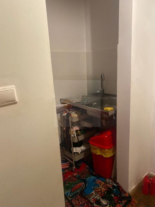 Garsoniera  | Vedere catre bulevard  |  Kogalniceanu - Cismigiu - Poză 5