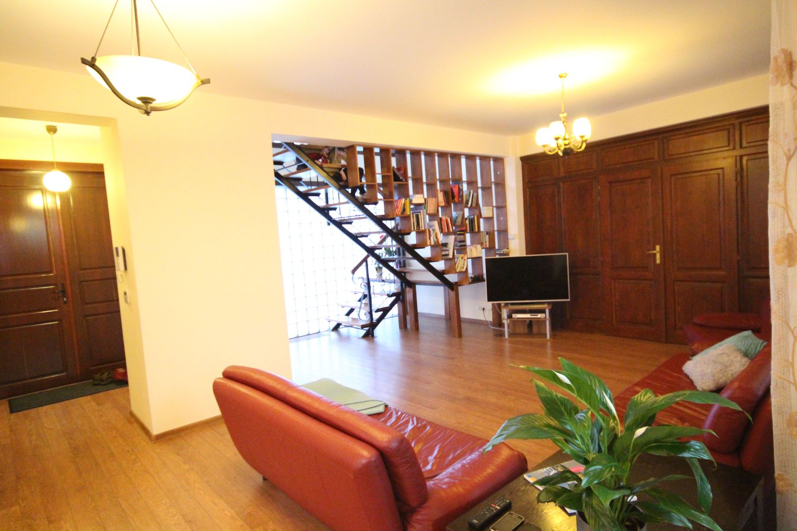 Calduroasa si primitoare - Poză 25