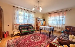 CASA DE VANZARE IN AVRIG – SPATIU GENEROS - Poză 3