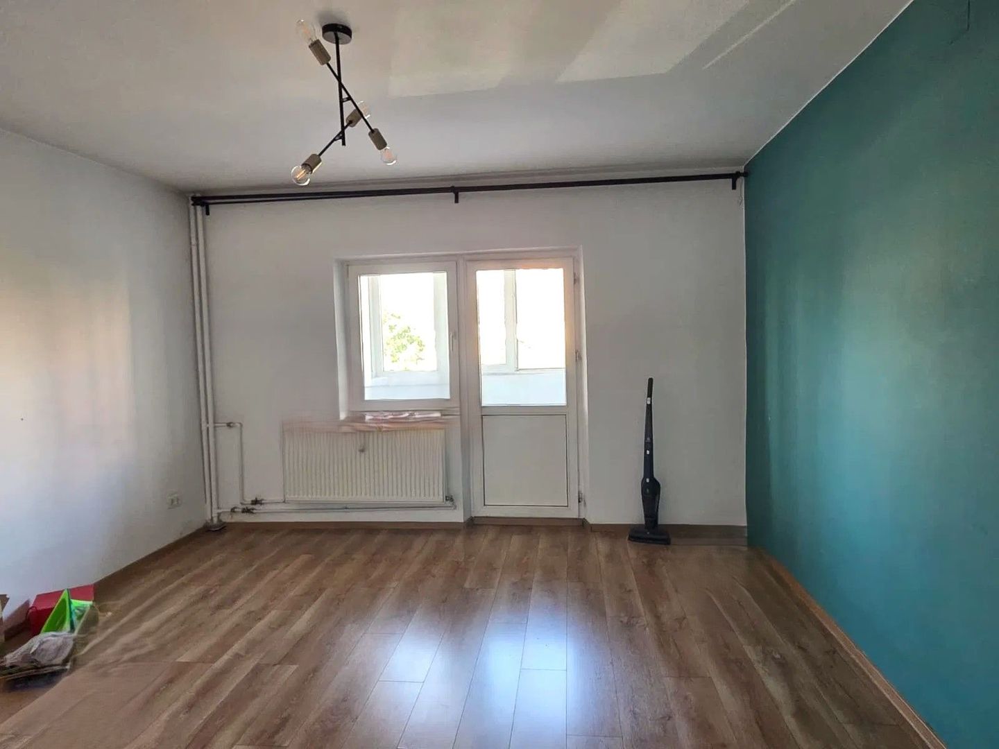 Vânzare Apartament 2 Camere, Calea Vitan – Zonă Mall Vitan / Metrou Mihai Bravu - Poză 4