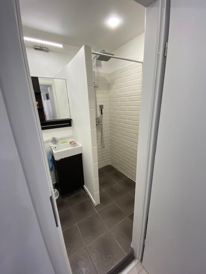Bright modern 2-room, furnished - Poză 8