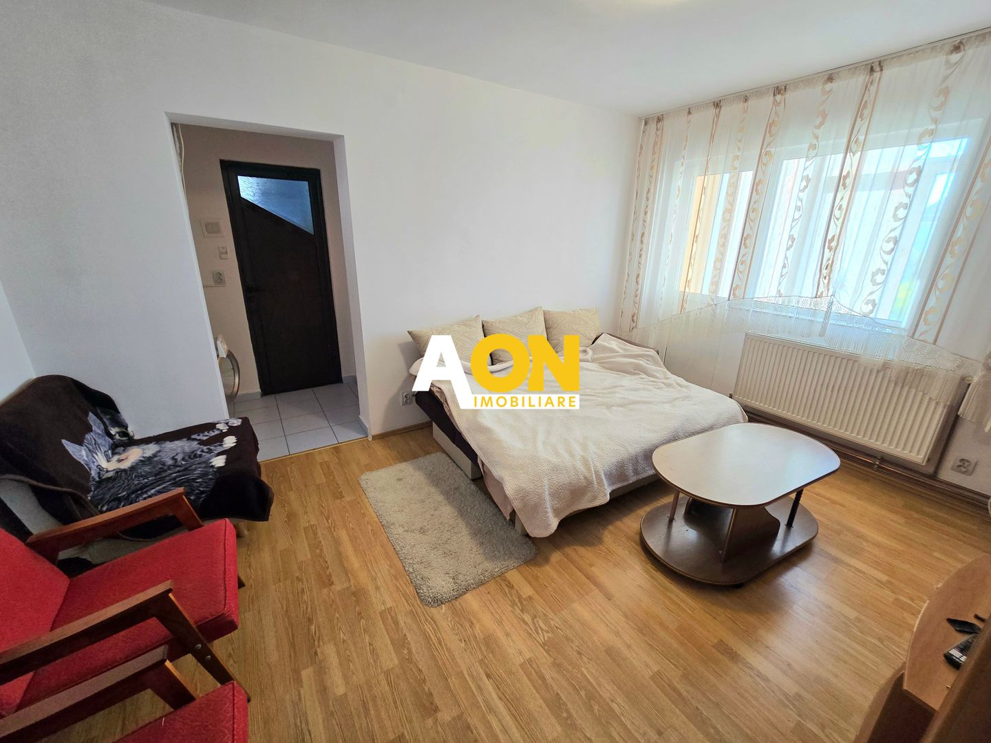 Apartament cu 2 Camere, Complet Mobilat, Zona Cetate - Poză 1