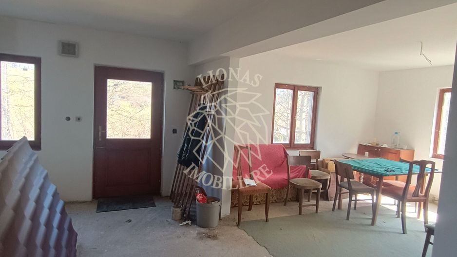 Casa P+M 3 camere 110 mp-teren 1400 mp-Zona Valea Jelnei - Poză 3