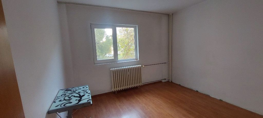 Proprietar apartament 2 camere central - Poză 7