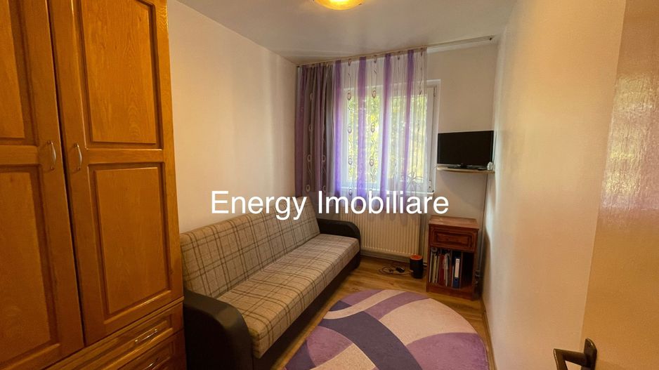 Apartament cu 3 camere, zona Dâmbul Pietros - Poză 2