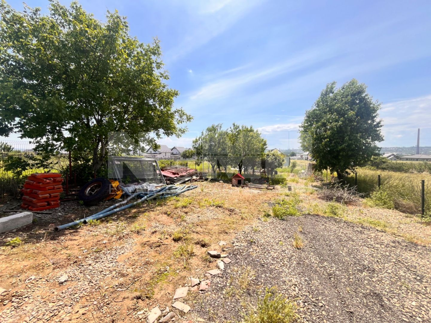 Casa si 4 Hale de Vanzare  cu 24 Ari I Suceava/Burdujeni I 430.000Euro - Poză 6