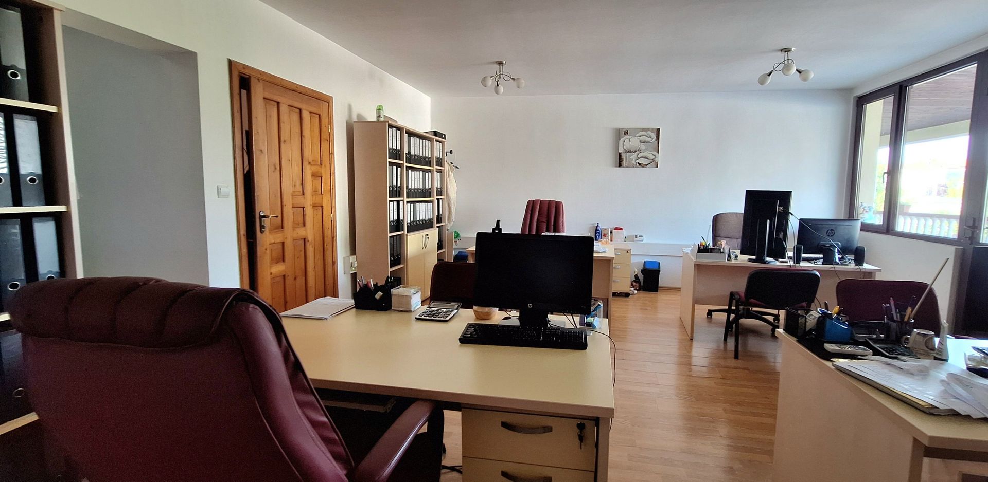 Imobil in zona Bucovina -pretabil sediu firma/clinica/etc - Poză 12