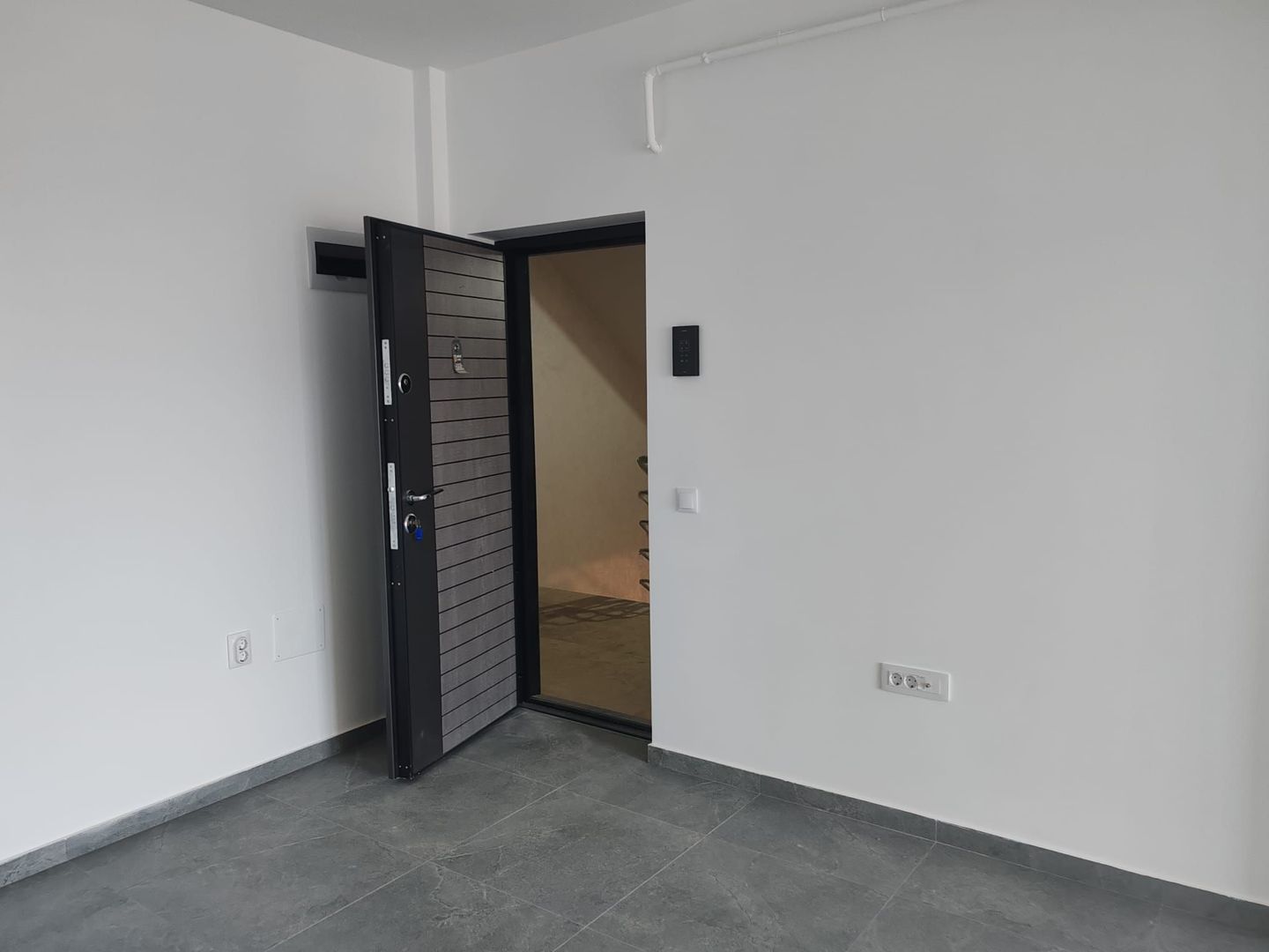 Apartament 2 camere Dec 63mp 115000 euro Valea lupului - Poză 5