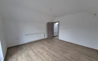 Casa 4 Camere, 135 mp, Teren 500 mp, P+M, Zona Centru - Poză 16