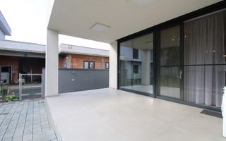 Zona Lipovei, casa 4 camere + 3 bai, curte proprie. - Poză 24