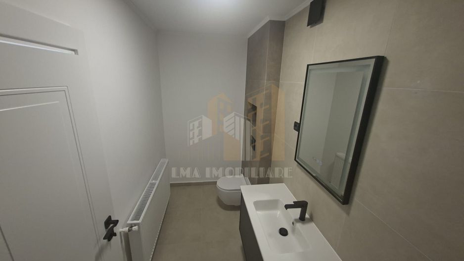 Apartament 2 camere semidecomandat Brasovul vechi - Poză 22